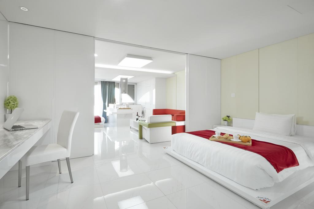 Shin Shin Hotel Jeju Ocean Sogüpcho Pokoj fotografie
